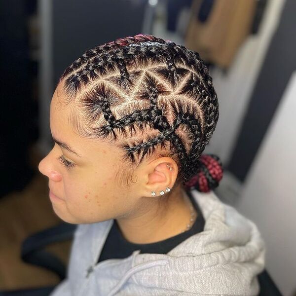7 Cornrows Feed-in Triangles Braid