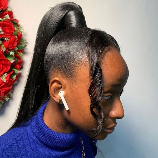 Detachable Straight Hairdos with Twin Bangs - A woman with airpods wearing a turtle neck sweater