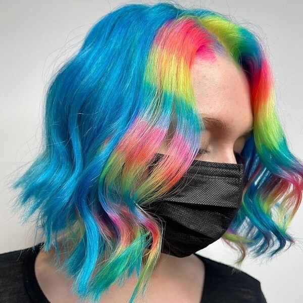 Short Holographic Hair - A woman with black facemask wearing a black shirt